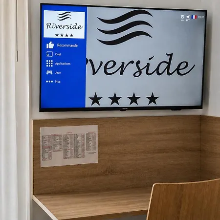 Riverside Toulouse Airport 1-aircond-parking-terrace-wifi-desk-airbus-meett Blagnac