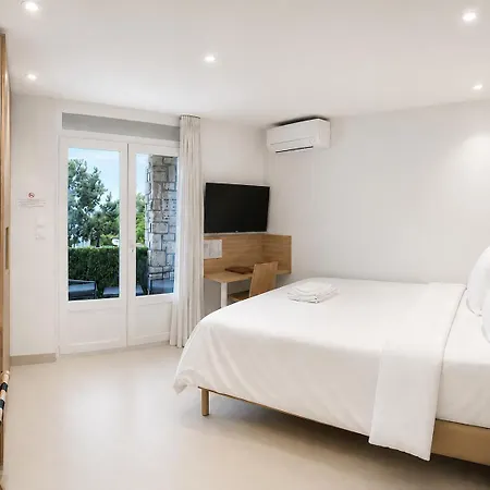 Riverside Toulouse Airport 1-aircond-parking-terrace-wifi-desk-airbus-meett 3*