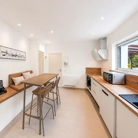 Riverside Toulouse Airport 1-aircond-parking-terrace-wifi-desk-airbus-meett 3* Blagnac