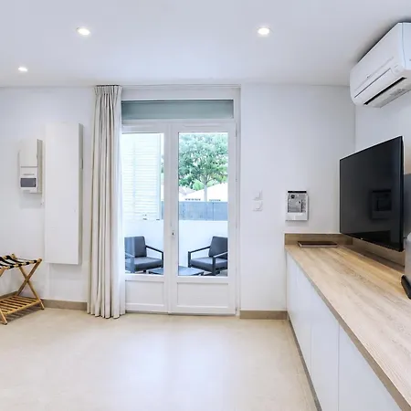 Aparthotel Riverside Toulouse Airport 1-aircond-parking-terrace-wifi-desk-airbus-meett